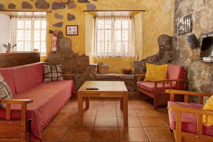 250 Jahre altes Steinhaus mit zwei Terrassen inmitten einer wunderbaren Naturla - foto 14