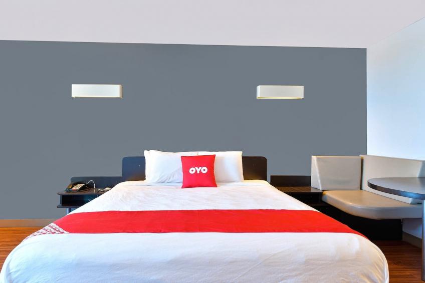 King Bed Non Smoking - foto 16