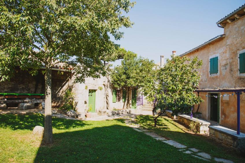 Helle Ferienwohnung in Karlovići mit Garten, Grill und Terrasse - foto 25