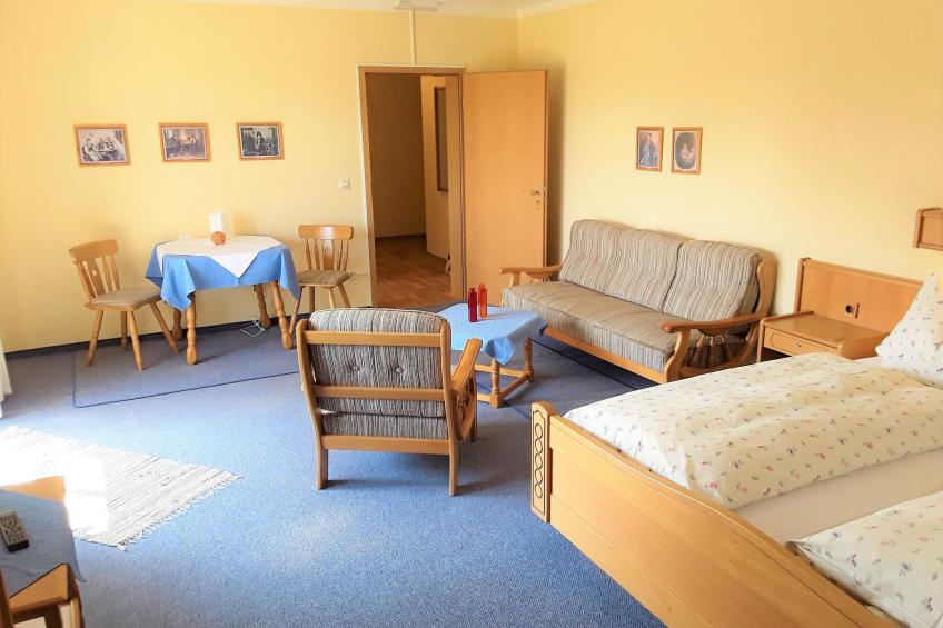 Gemütliche Ferienwohnung mit großem Garten - foto 3
