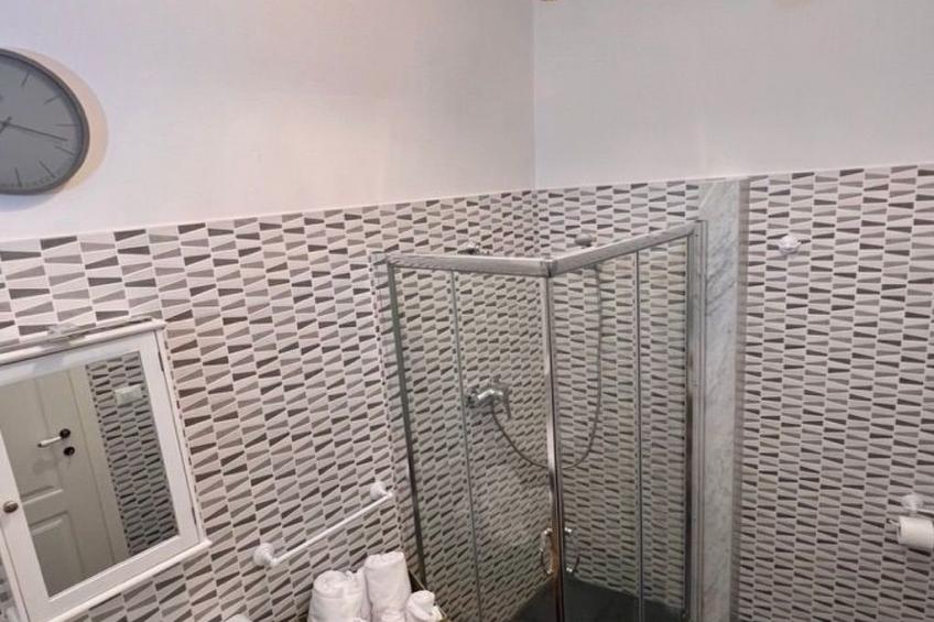 Exklusive Wohnung mit Garten - foto 32