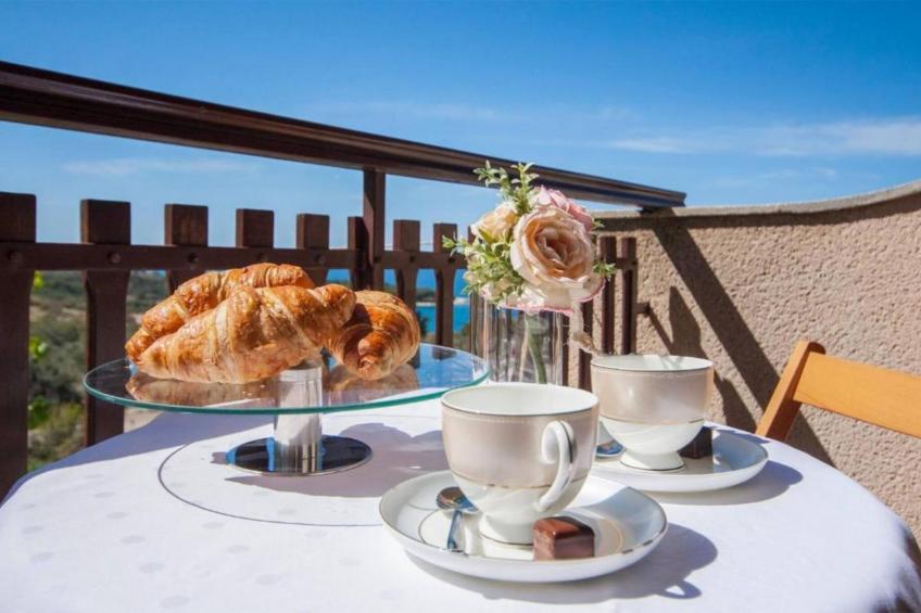Guest House Stay & Smile Dolac Primošten - Two Bedroom Apartment with Sea View and Balcony - foto 13