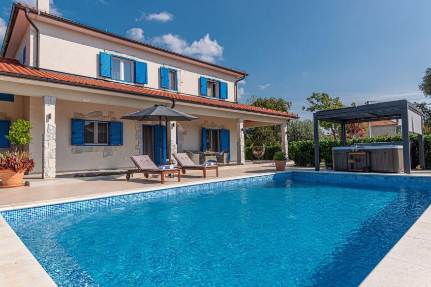 Villa Romansa mit Sauna und Whirlpool in Siritovci - foto 3