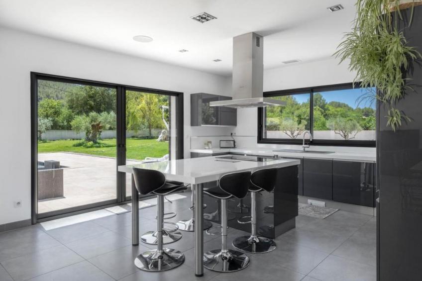 Villa avec piscine chauffée spa salle sport et cinéma - foto 15