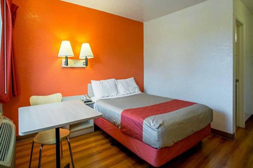 1 Queen Bed - foto 4