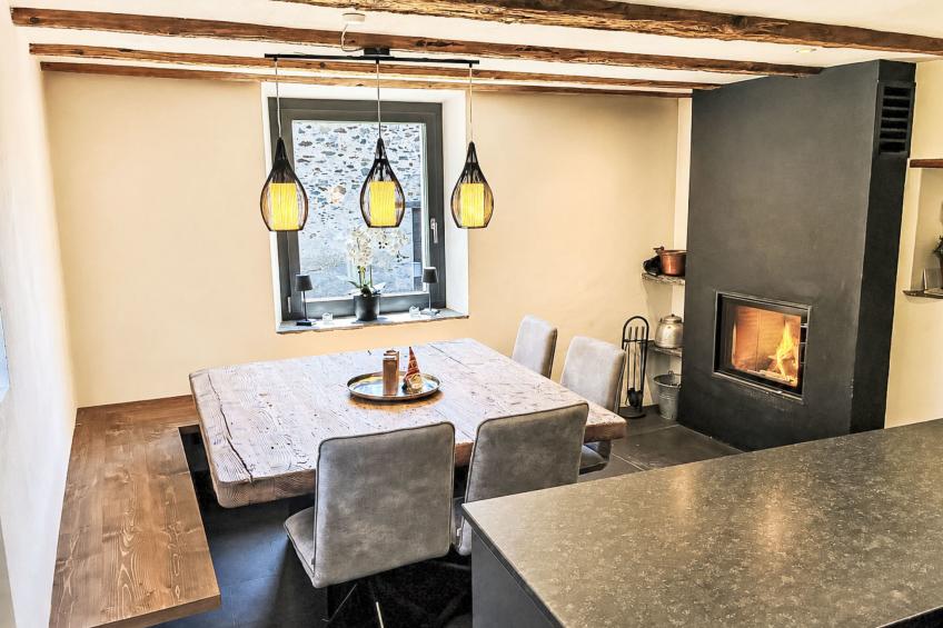 Maiensäss 5.5 Zi. freistehend und romantisch - foto 8