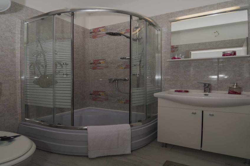 Apartment Lavanda - Four Bedroom Apartment with Hot tub and Terrace - foto 12