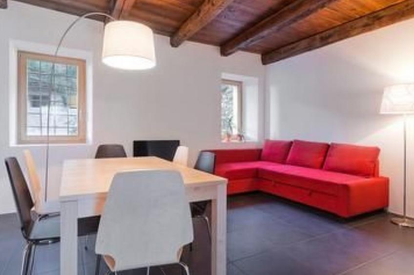 Rustico di vacanza nel nucleo di Moghegno - foto 4