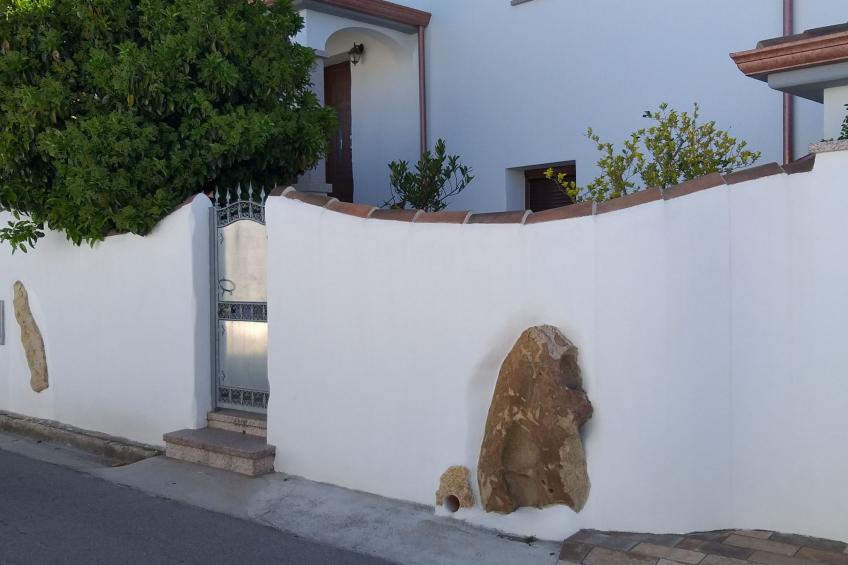 Anwesen mit Balkon - foto 14