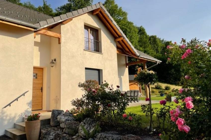 in Aiguebelette-Le-Lac mit Garten, Terrasse und Grill - foto 12