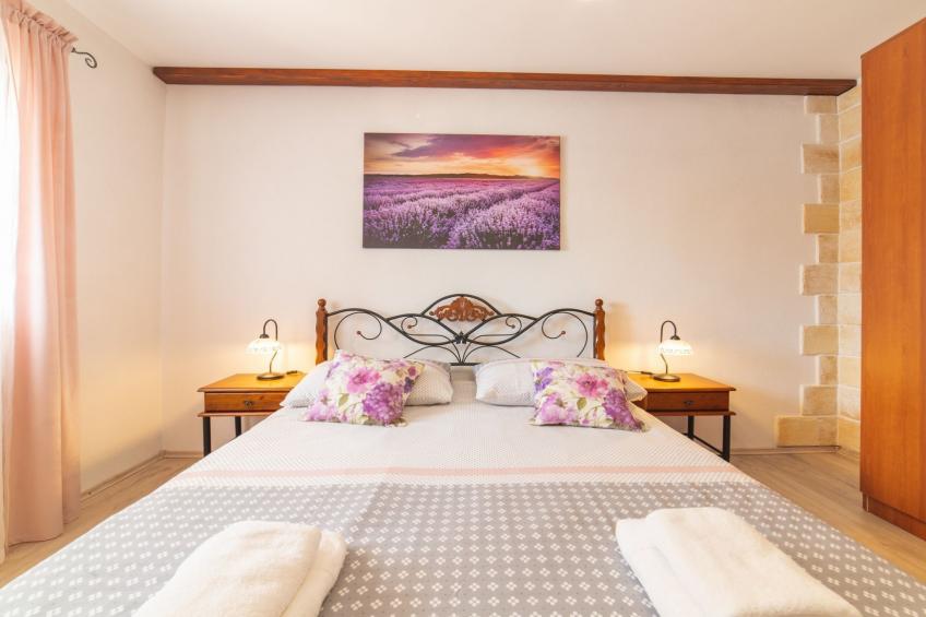 Serene Retreat Holiday Home with Pool - Two Bedroom Holiday Home with Pool - foto 11