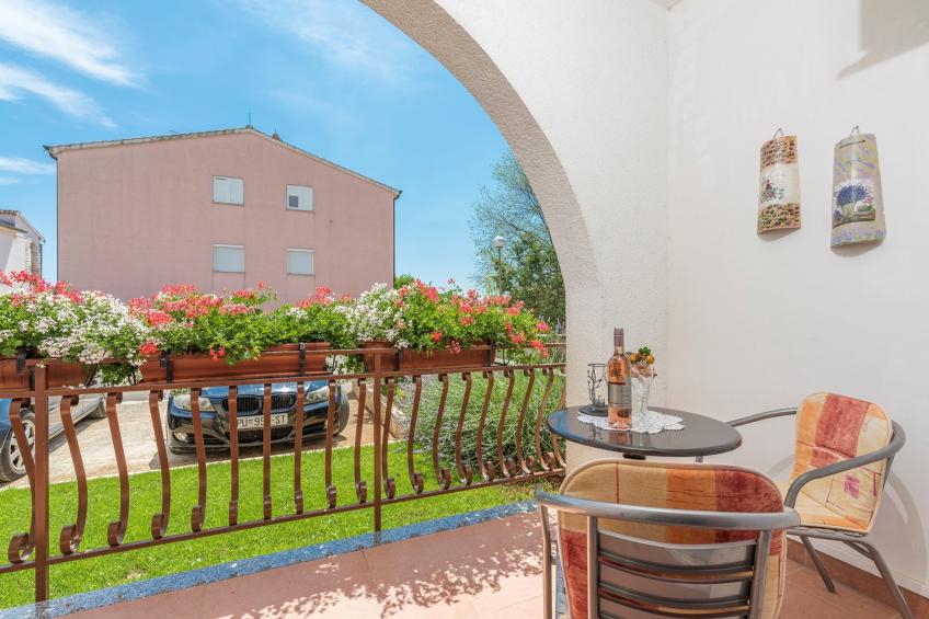 Vakantiewoning met terras en airconditioning - BF-6HK93 - foto 6