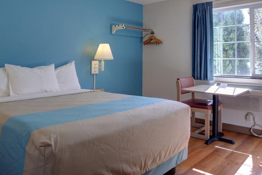 1 QUEEN BED  NON-SMOKING - foto 11