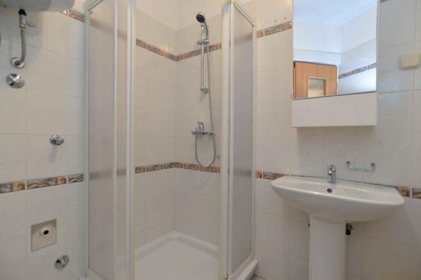 Holiday apartment with balcony and air conditioning - BF-VJVYW - foto 18