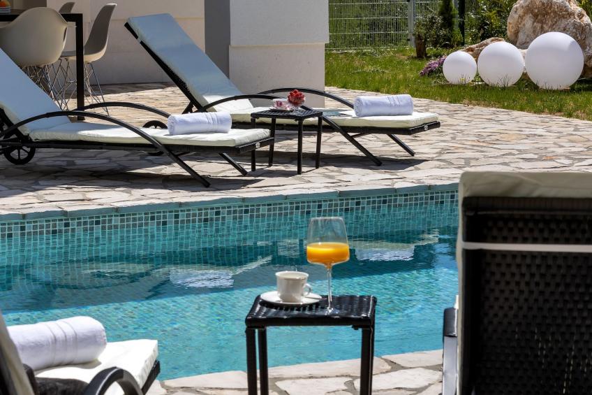 Modernes Ferienhaus in Zaostrog mit Beheiztem Pool - foto 7