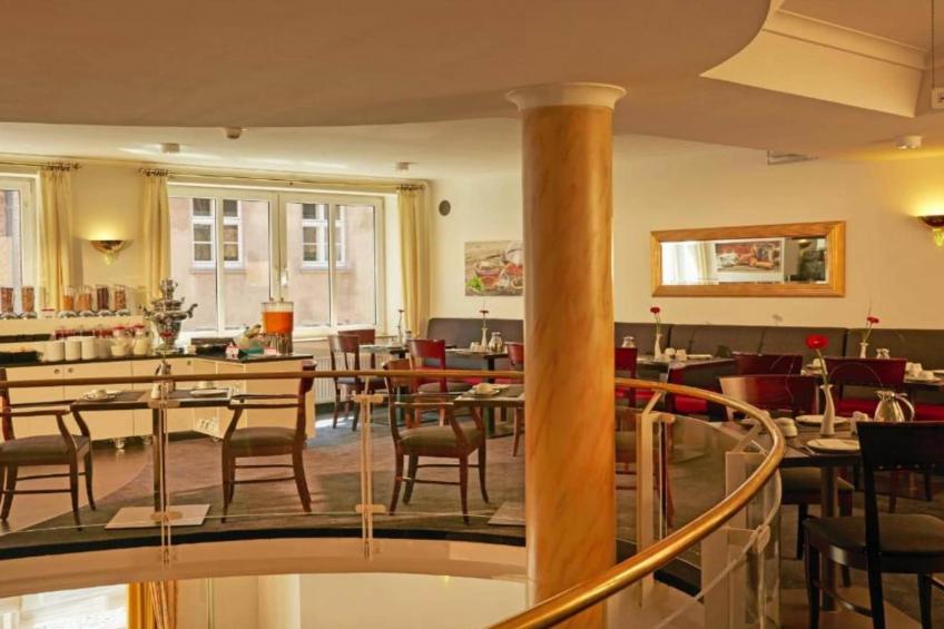 Sunday Hotel Stade Widukind Single Room - foto 17