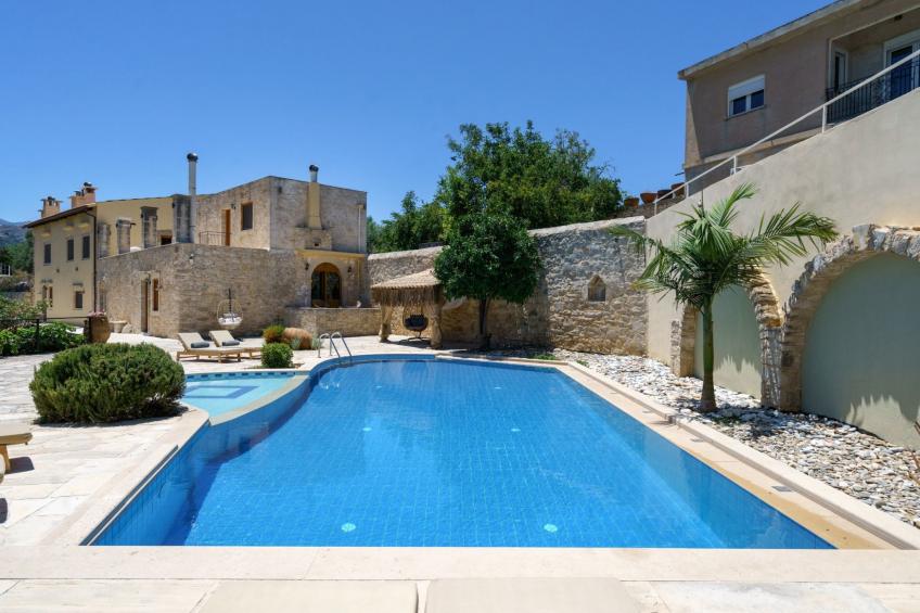 Neue Villa Myre 3, Privater Pool und 3 Wohnungen - foto 7