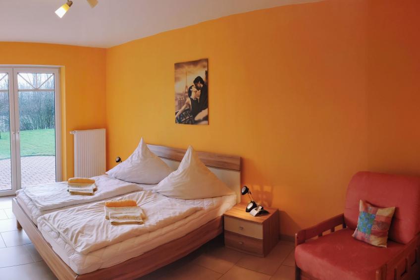 Haus am Kiessee mit direkter Angelseelage - foto 11