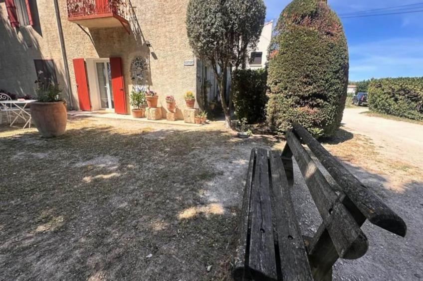 Résidence Gîte Du Mas - Charmant Gîte Provençal Avec Jardin Commun - foto 36