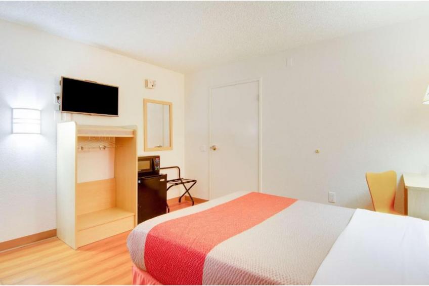 1 Queen Bed - foto 18