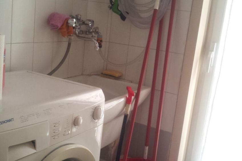 Gemütliche Wohnung in Borgo-Sanzio mit Privatparkplatz - foto 15