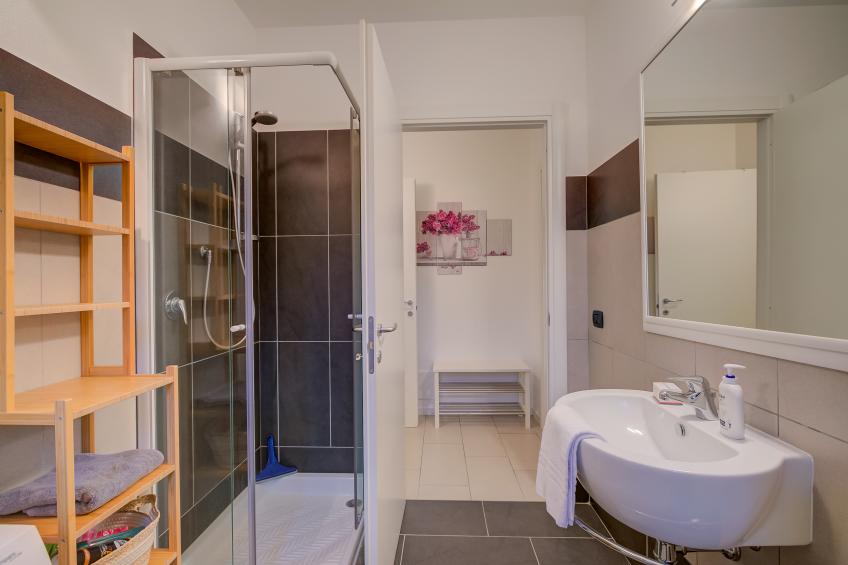 Lenni Apart. Swimming Pool and lake - foto 6