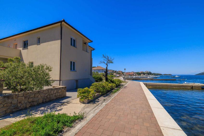 Vakantiewoning met balkon en airco - VW-GKFDK - foto 3