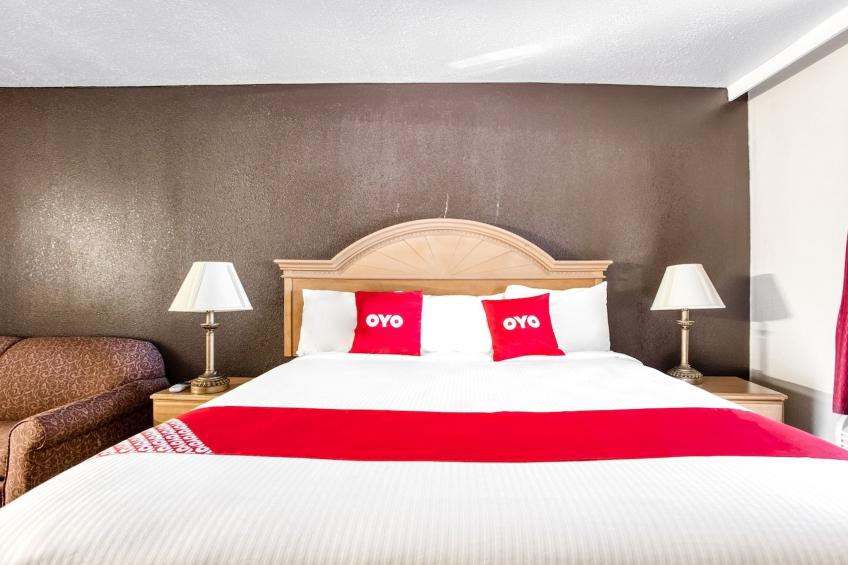 King Bed Non-Smoking - foto 13