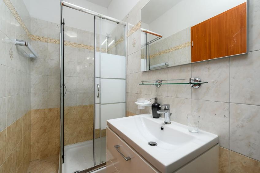 Lara 4 - Shared Pool, Sauna, Jacuzzi - foto 15