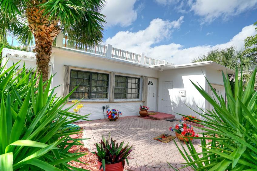 Guest House at the Ocean