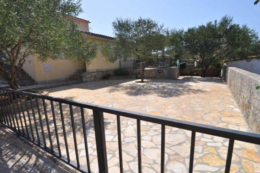 Apartman Olive Garden - Three Bedroom apartment  With Sea View - foto 13