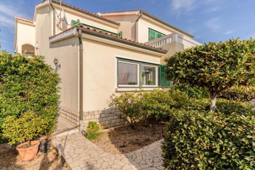 Beachside Serenity Apartments in Barbot - One Bedroom Apartment with Balcony (Owner YELLOW) - foto 9