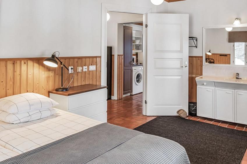 Satakieli, seeteri - foto 13