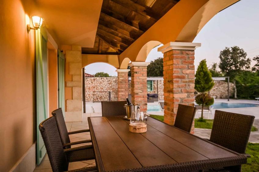 Villa with outdoor pool and air conditioning - BF-3PXRN - foto 7