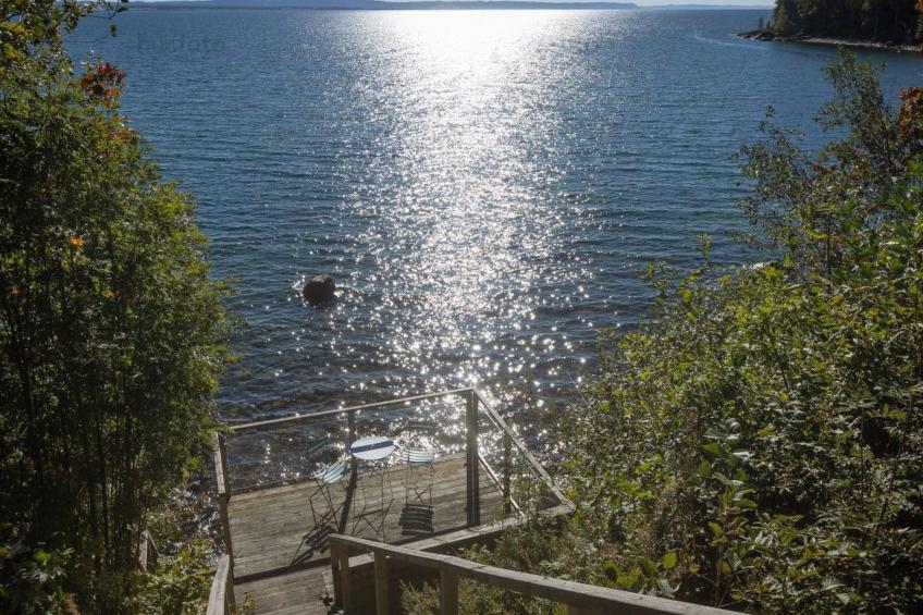 Ein  kleines Holzhaus - foto 14