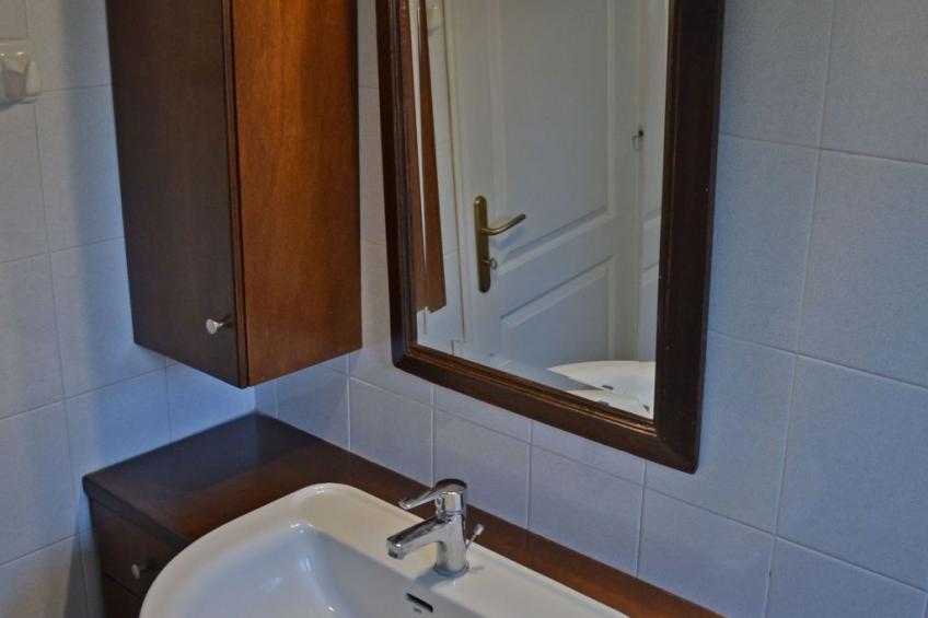 Anwesen mit Garten, Grill und Terrasse - foto 7