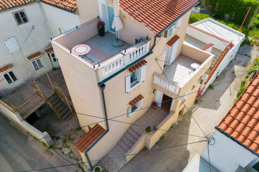 Holiday home with balcony - BF-ZH67B - foto 13
