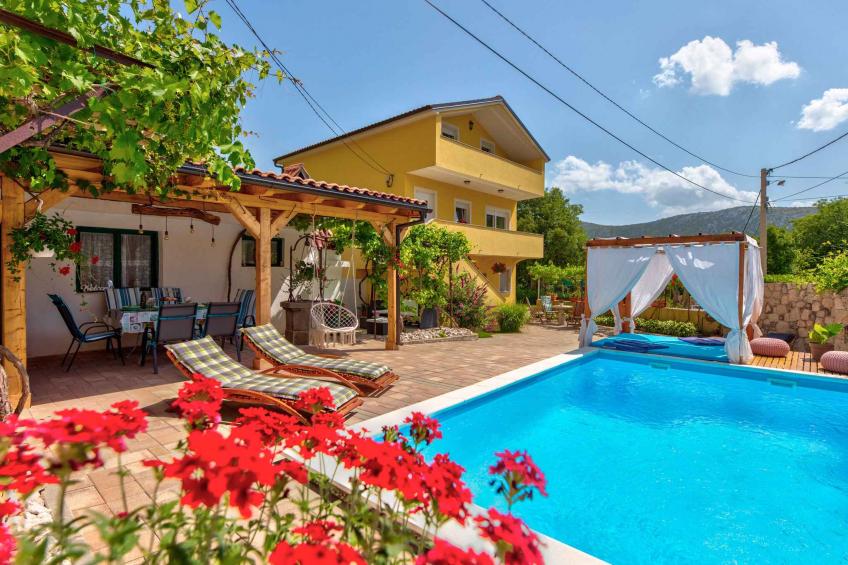 Maison de vacances avec air conditionné et grill - BF-N2M3X