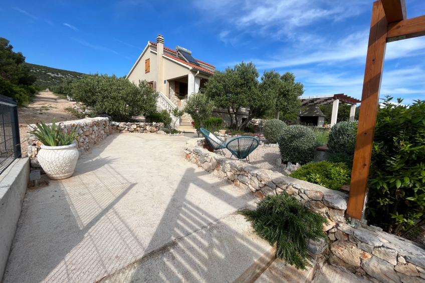 Modernes Ferienhaus Robinson in Dobropoljana - foto 2