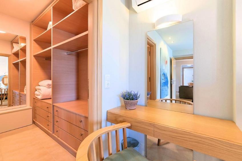 "Acrothea Villa Beheizter Pool" - foto 19