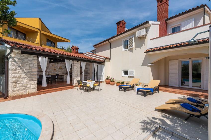 Villa Beauty with Private Pool - foto 32