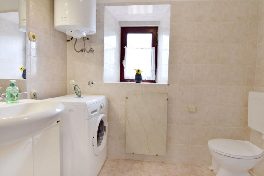 Große Wohnung in Babići mit Garten und Terrasse - foto 10