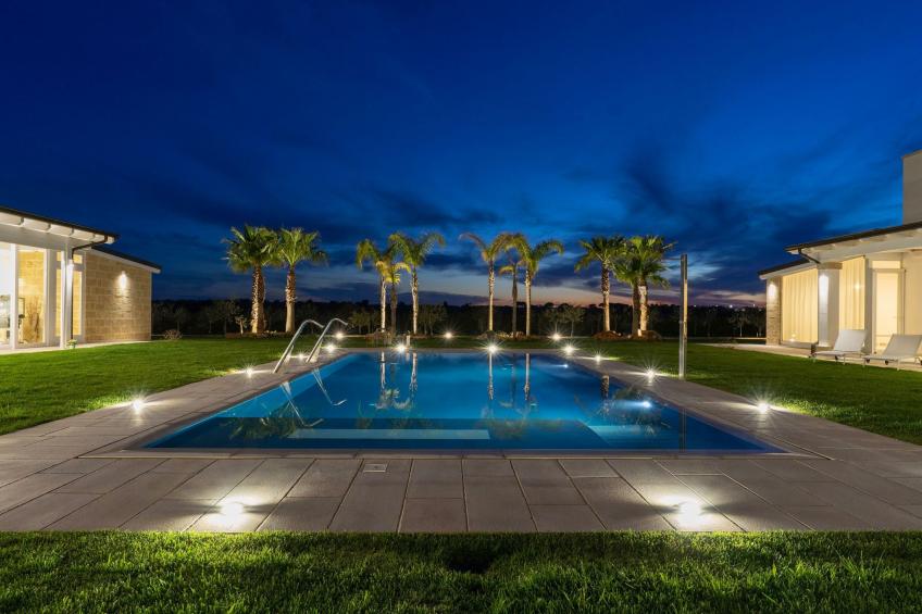 Haus in Casarano mit Außenhof - foto 25