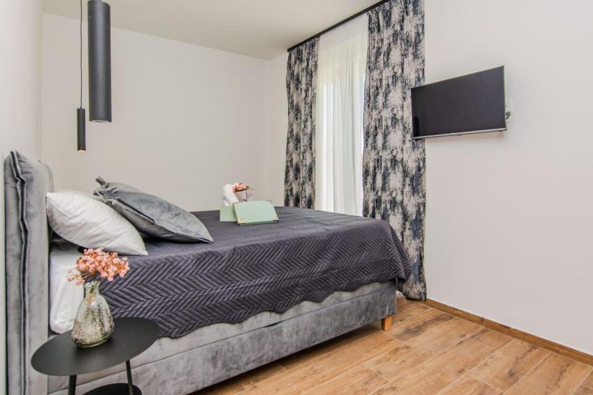 Neues modernes Poolhaus in Privlaka - foto 45