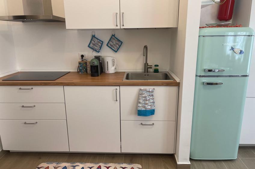 Flacher Strand und Zentrum, Privatparkplatz - foto 22