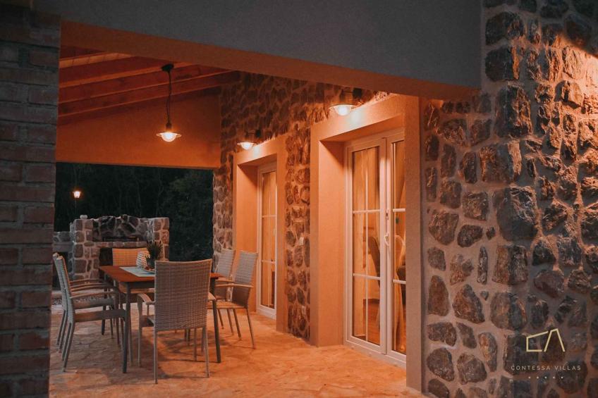 Villa met zwembad en airconditioning - BF-HMCGJ - foto 10