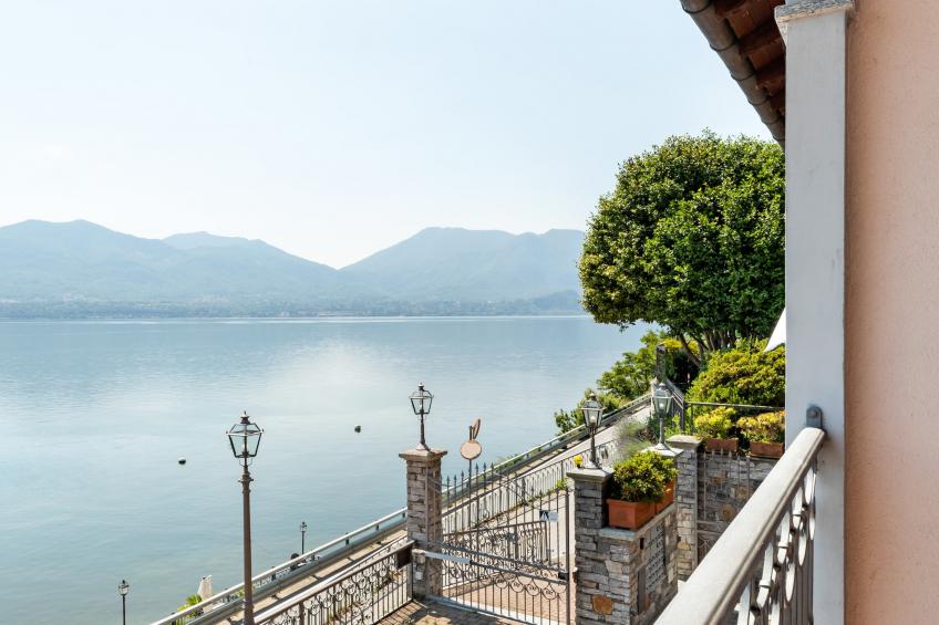 LAGO MAGGIORE - APPARTAMENTO Balcony & Patio VISTA FRONTE LAGO IDEALE PER FAMIGLIE - foto 21