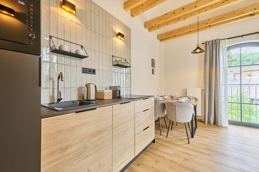 Luxury Mountain Attic with AC & Netflix - foto 3