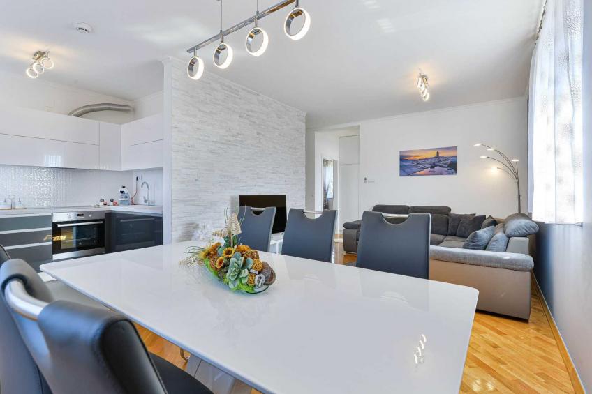 Penthouse Laudato with jacuzzi - foto 15