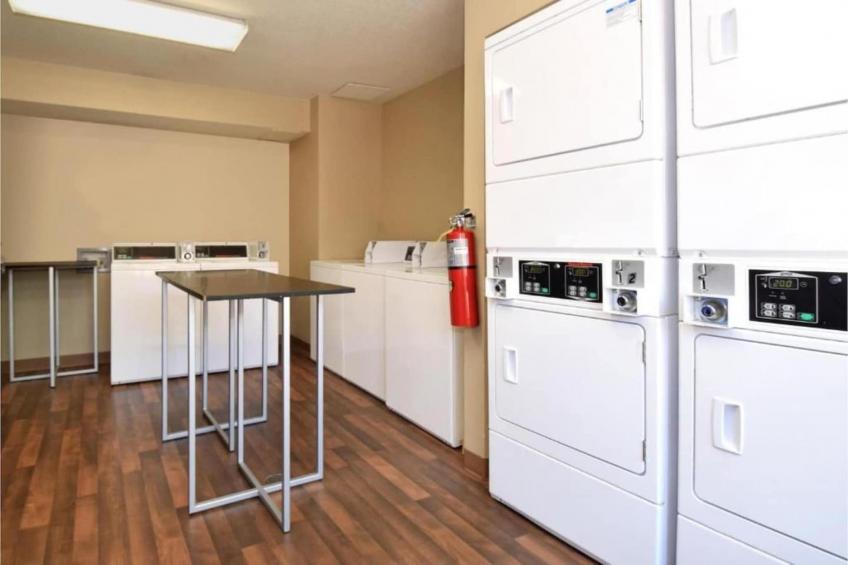 2 Queen Beds  Non-Smoking Kitchen - foto 42